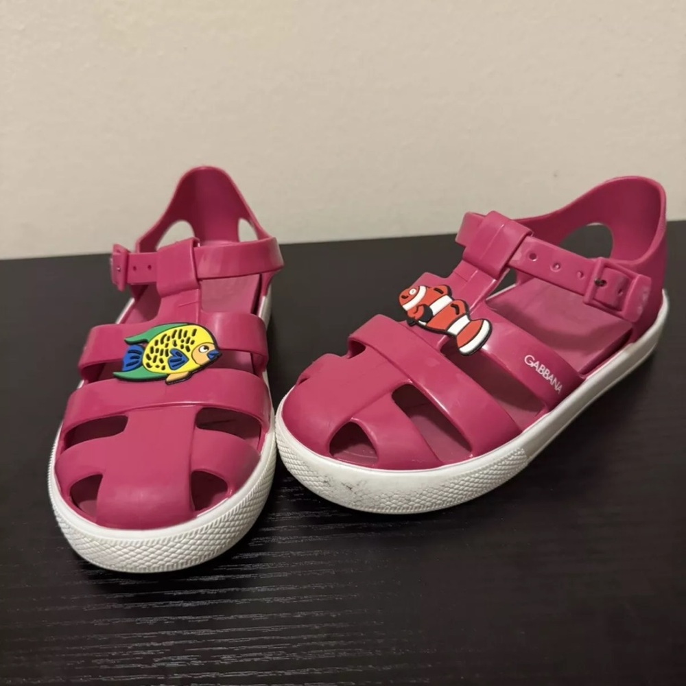 dolce gabbana girls Fish sandals size 12.5 us kids shoes